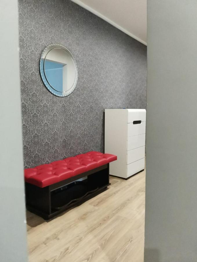 Ferienwohnung Apartament Gayadayenko 4 Pinsk Exterior foto