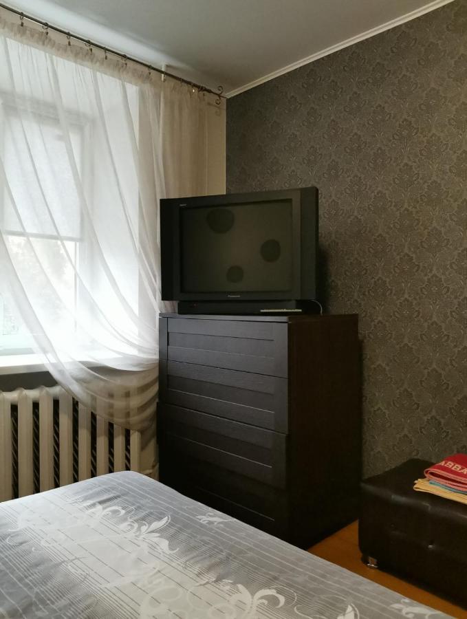 Ferienwohnung Apartament Gayadayenko 4 Pinsk Exterior foto