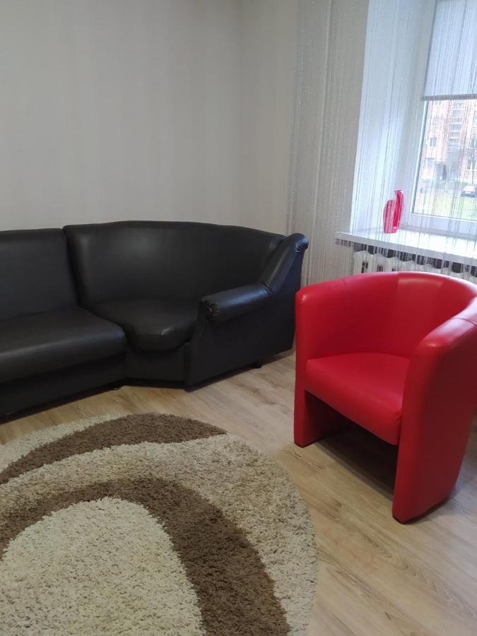 Ferienwohnung Apartament Gayadayenko 4 Pinsk Exterior foto