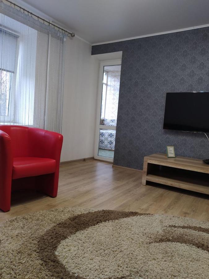 Ferienwohnung Apartament Gayadayenko 4 Pinsk Exterior foto