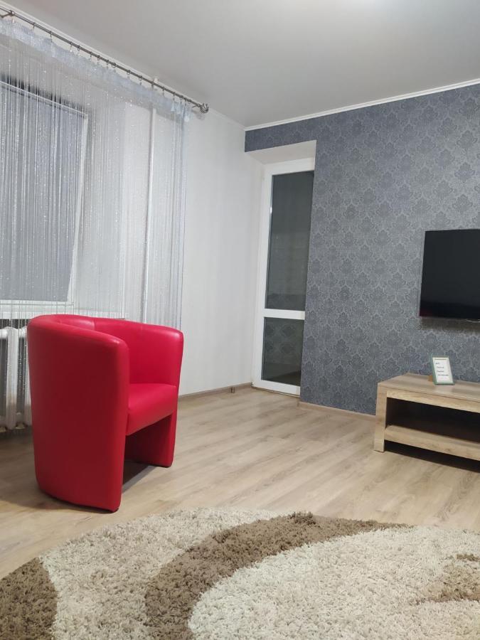 Ferienwohnung Apartament Gayadayenko 4 Pinsk Exterior foto